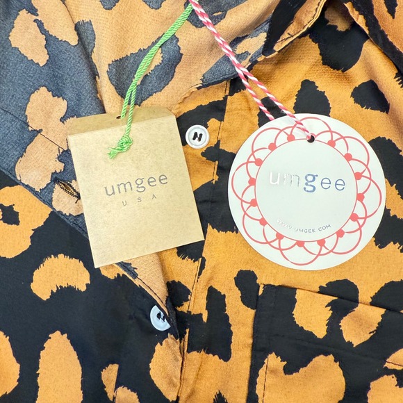 NWT Umgee Large gold black Leopard button blouse quiet luxury old money women - Picture 8 of 10